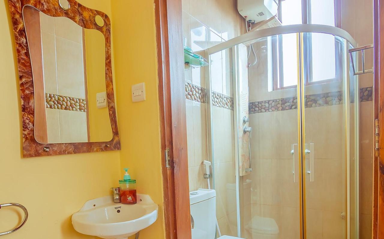 Rayan Apartments & Safaris Аруша Екстер'єр фото